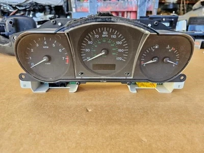 ¡Velocímetro Jaguar XK8 2001 96k usado! LJE4300AB enviado SIN SOBREALIMENTACIÓN  Foto 1 de 4