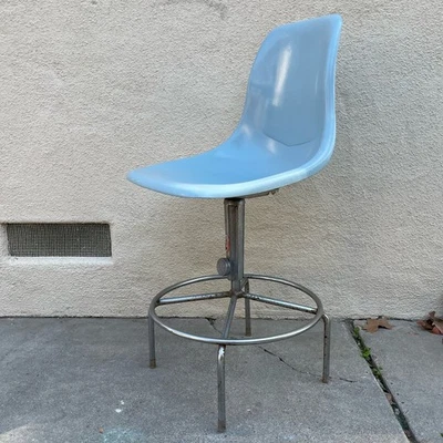 Vintage MCM Molded Fiberglass Chair Barstool Blue Swivel - Image 1 of 4