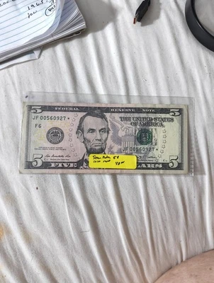 2009 5 dollar bill star note LOW Serial#00560927  - Image 1 of 4