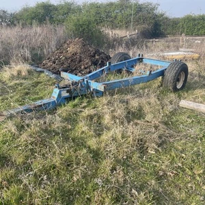 Tractor Trailer Rolling Chassis - Picture 1 of 1