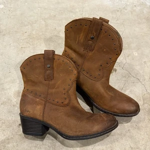 Botines occidentales con tachuelas Born de cuero marrón BC2541 para mujer talla 8,5 - Imagen 1 de 9