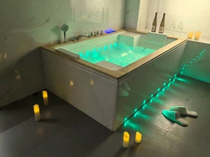 VASCA IDROMASSAGGIO DA BAGNO 180X120 RISCALDATA 41GETTI LED BLUETOOTH CASCATA O3 - Foto 1 di 17