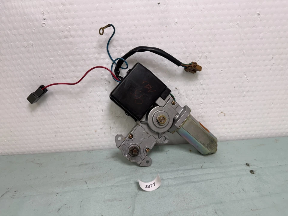 95-97 日产 Maxima 95-98 240SX 96-98 英菲尼迪 I30 天窗电机 — 第 1/4 张图片