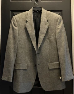 CHAPS Men's Sport Coat Blazer Two Button Herringbone Black Gray Lambswool 40R - Picture 1 of 11