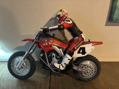 PARA REPUESTOS Radio Shack Ricky Carmichael RC Motocicleta Honda CR250R Foto 1 de 4
