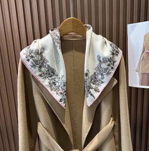 70%Cashmere 30% Silk 2 Face Bandana Shawl 26'' Neckerchief Scarf Pink star Print - Picture 1 of 4