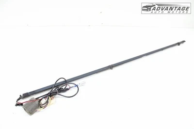 2019-2024 INFINITI QX50 J55 FRONT RIGHT INTERIOR ILLUMINATION LIGHT LAMP OEM - Image 1 of 4