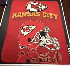 Vintage Kansas City KC Chiefs Helmet Fleece Throw Lightweight 50x61 - Northwest - Picture 1 of 7