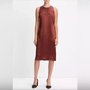 Abito Vince senza maniche raso cannella rosso ginocchio girocollo tubino NUOVO CON DIFETTI - Foto 1 di 11