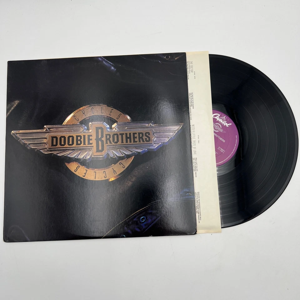 Doobie Brothers – Cycles LP 1989 Capitol VG/VG Photo Inner Vinyl Rock Nice Copy - Image 1 of 4