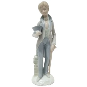 Vtg Victorian Gentleman Groom Porcelain Figurine Lladro Style Top Hat Tails Cane - Picture 1 of 7