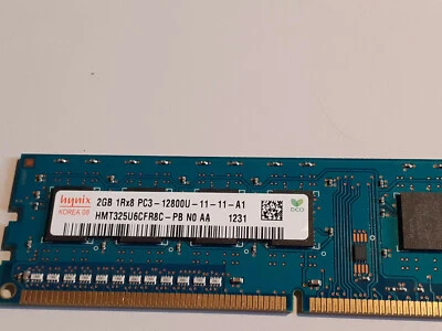 Banco RAM DDR3 - Hynix 2 GB (1 x 2GB) - 1Rx8 PC3-12800U-11-11-A1, HMT325U6CFR8C - Immagine 1 di 4