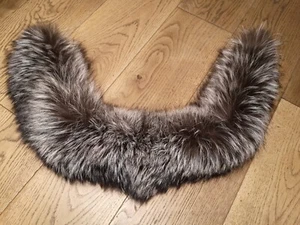 Silberfuchs Pelz, Kragen top Zustand - Bild 1 von 3