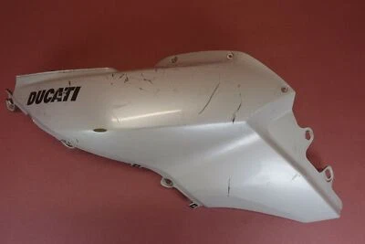 Cubierta de carenado superior del tanque de combustible del lado izquierdo Ducati Multistrada 1200 1200S 2010-2014 Foto 1 de 4