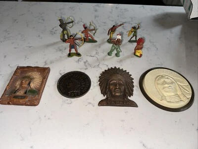 Lote De Colección INDIAN BRAVES AÑOS 60 Marcas Mixtas Y Artículos De Exhibición Foto 1 de 4