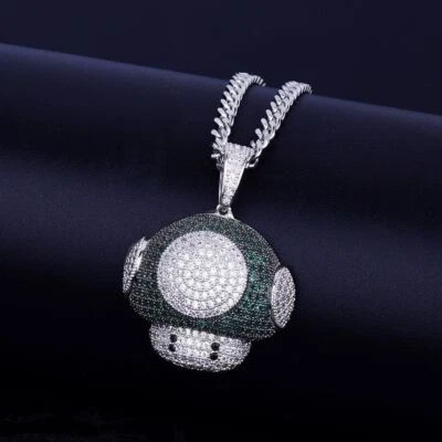 Colgantes de cadena Mario Mushroom 5A micro pavé enchapados en plata 925 en oro 18k Foto 1 de 4