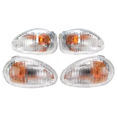 KIT FRECCE ANTERIORI + POSTERIORI PER VESPA ET4 50 2000 2001 2002 2003 2004 2005 - Immagine 1 di 2