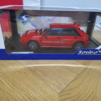 LANCIA DELTA HF INTEGRALE MARCA SOLIDO 1/18 - Immagine 1 di 4