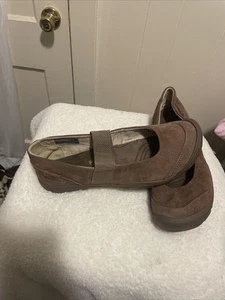 KEEN Rivington II MJ Cnx Hiking Shoe Brown SIZE 9.5 Women's - Picture 1 of 8