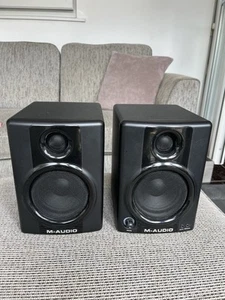 M-Audio AV40 Active Home Studio Monitor Speakers - Picture 1 of 3
