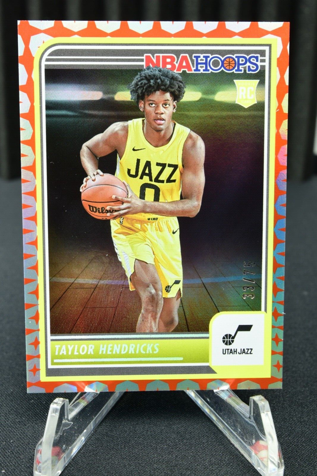 Taylor Hendricks 🔥 33/75 GRAVITY Parallel NBA HOOPS 2023-24 JAZZ #236 [S873]