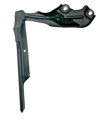 2012-2018 AUDI A6 QUATTRO - Right HOOD Hinge 4G8823302E - Image 1 of 4