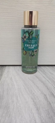 Victoria's Secret Emerald Crush Bodyspray - Bild 1 von 3