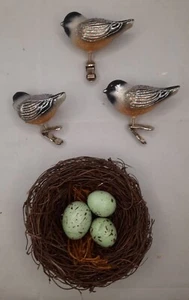 Lot of 3 Old World Christmas Cheery Chickadee Clip Glass Ornaments 18068 w/ Nest - Picture 1 of 7
