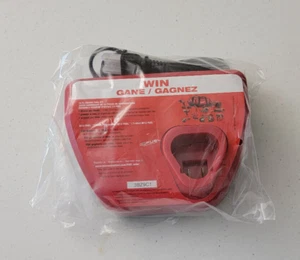 Milwaukee M12 Lithium Ionen 12 Volt Akku Ladegerät 48-59-2401 - Bild 1 von 3