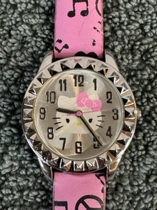 2013 Hello Kitty Watch By Sanrio Pink & Black Leather Band Silver Tone New Batt - Picture 1 of 4