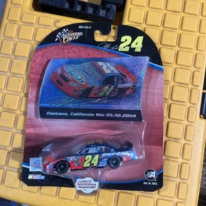Jeff Gordon 1/64 Fontana win raced version NIP - Picture 1 of 3