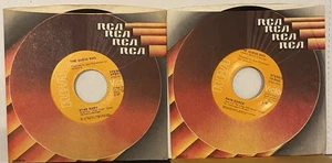 LOT Of 2 The Guess Who “Star Baby b/w Musicione” “Rain Dance” RCA EX/EX! - Picture 1 of 5