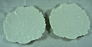 FABULOUS VINTAGE PAIR ROYAL WORCESTER BONE CHINA VINE LEAF PLATES ST# 19313-4 - Picture 1 of 4