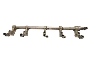 VW T5 Distribuidor de Combustible 070133317C 2,5 TDI Axd Axe Motor -sin Boquilla - Bild 1 von 3