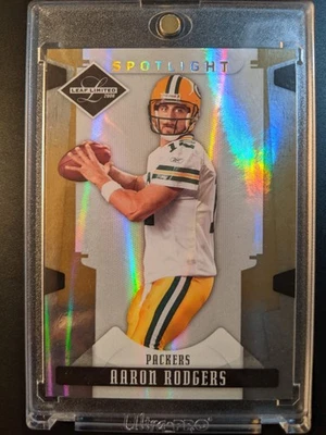 Aaron Rodgers, foco Leaf Limited 2008, dorado, #32/49 Foto 1 de 2