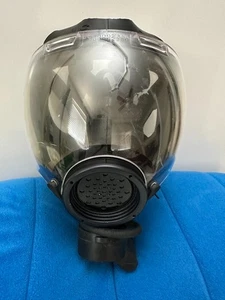 MSA Millennium 40 mm kleine Vollgesichts-Gasmaske mit klarem Linseneinsatz - Bild 1 von 11