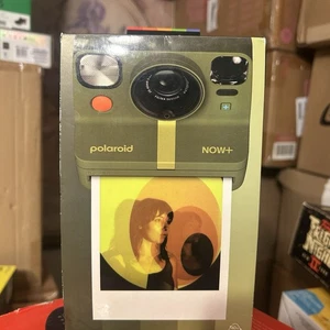 Cámara instantánea Polaroid Now Gen 2 - verde bosque - nueva sellada - Imagen 1 de 6