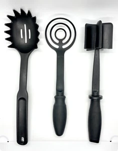 Lot Of 3 Pampered Chef Black Nylon Kitchen Tools Utensils – Very Nice! - Picture 1 of 9