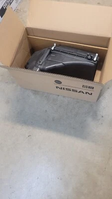 OEM 2007 Nissan Quest Air Filter Housing 16500-8j010 - Image 1 of 4