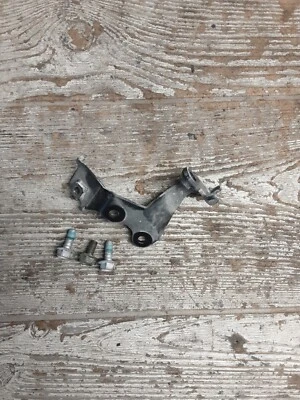 2004 04 04-06 Yamaha YZF-R1 R1 Suporte de Montagem de Sinal de Chifre Frontal  - Imagem 1 de 4