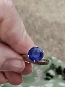AAAA Tanzanite round cut solitaire ring - Picture 1 of 7