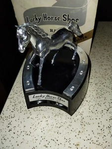 VTG 1960s AM TRANSISTOR RADIO LUCKY HORSE SHOE FIGURAL HORSE W/Box - Picture 1 of 10