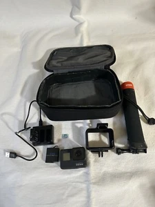 GoPro Hero 7 Black 4K Action Camera HD Micro SD Card Battery Handle Case Bundle - Picture 1 of 14