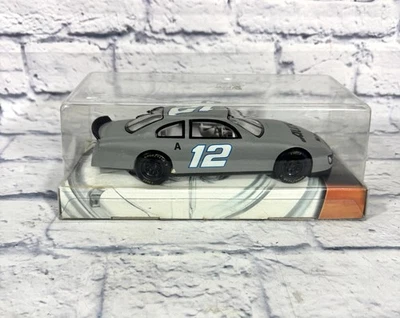 Nuevo coche de colección Nascar Test Track Series Ryan Newman 1:24 Die Cast Hot Wheels (2003) Foto 1 de 4