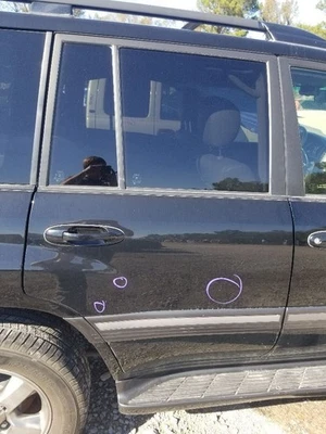 07 2007 TOYOTA LAND CRUISER DOOR REAR RIGHT PASSENGER BLACK  Foto 1 de 4