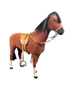 Caballo marrón American Girl con silla de montar y brida - Imagen 1 de 6