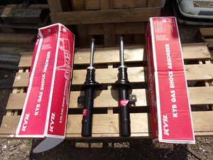 FRONT GAS SHOCK ABSORBERS FOR PEUGEOT 406 COUPE 1997-2004 KYB 333727/8 - Picture 1 of 1