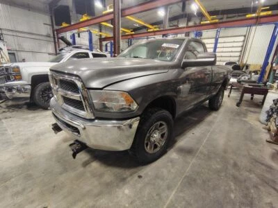 03-18 DODGE RAM 3500 Caja purificador de aire E834080 Foto 1 de 4