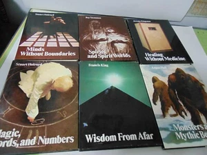 A New Library of the Supernatural - 8 Books Doubleday 1970's Vintage - Picture 1 of 5
