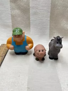 John Deere Ertl Tomy Hayride Tractor Farmer Replacement Figure With Animals - Picture 1 of 6